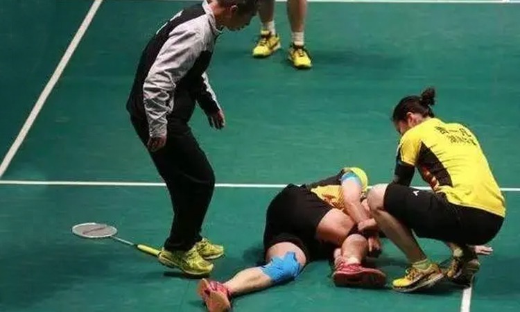 WTT总决赛女单决赛 王曼昱战胜蒯曼夺得冠军